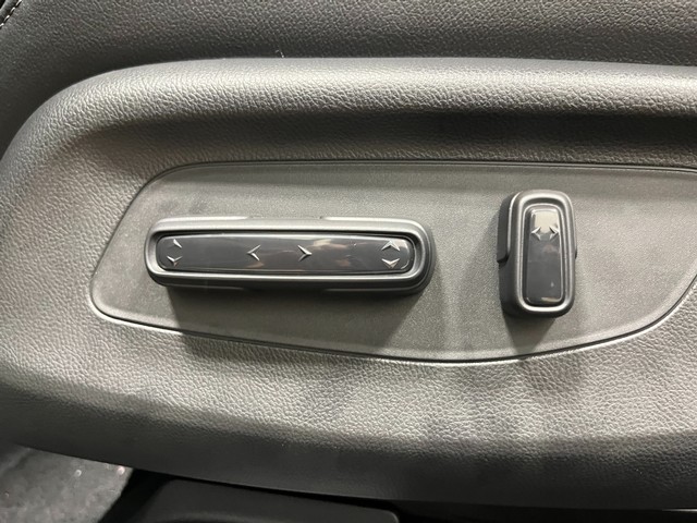 Honda HR-V Vehicle Full-screen Gallery Image 13