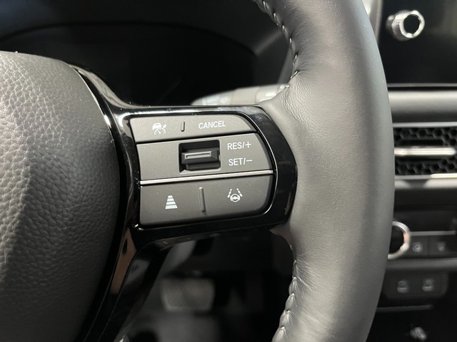 Honda HR-V Vehicle Full-screen Gallery Image 18