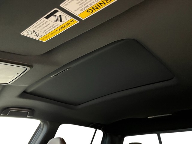 Honda Ridgeline Vehicle Full-screen Gallery Image 26