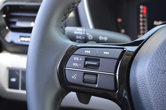 Honda Passport Vehicle Full-screen Gallery Image 15