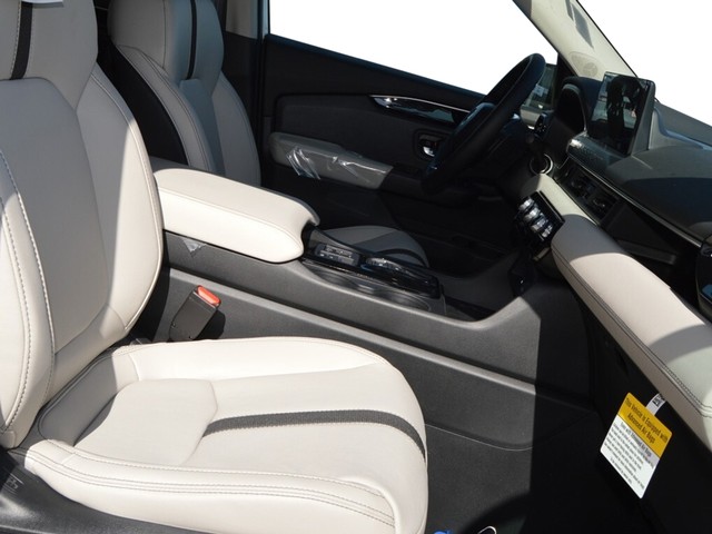 Honda Passport Vehicle Full-screen Gallery Image 23