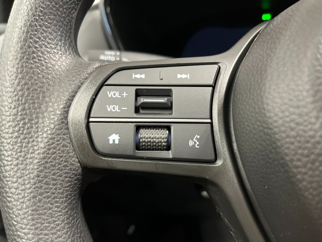 Honda CR-V Vehicle Full-screen Gallery Image 17