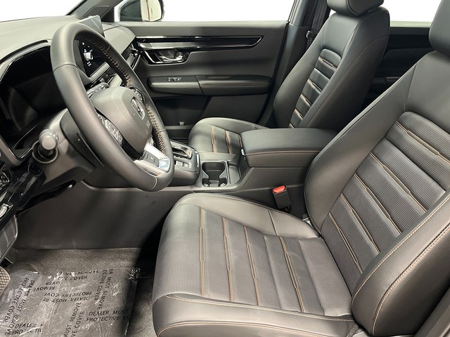 Honda CR-V Hybrid Vehicle Full-screen Gallery Image 13