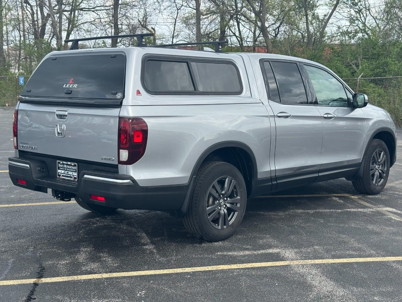 Honda Ridgeline Vehicle Full-screen Gallery Image 04