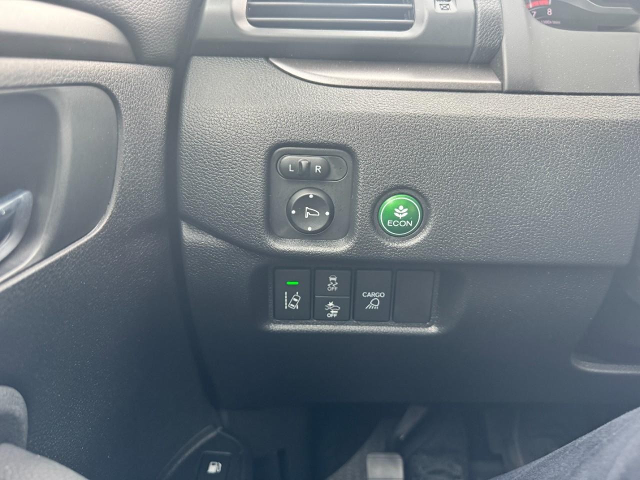 Honda Ridgeline Vehicle Full-screen Gallery Image 26