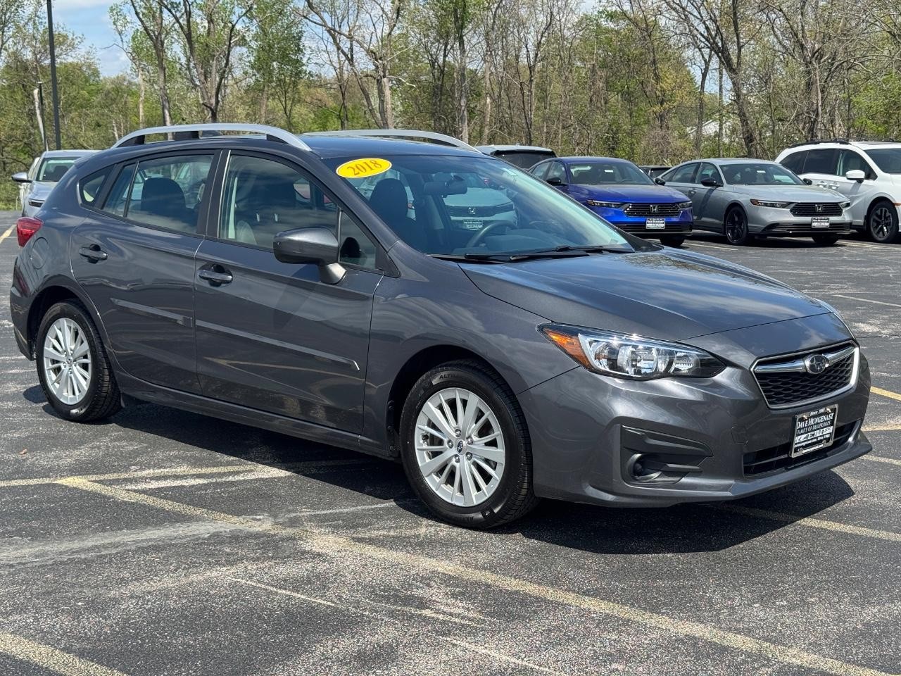 Subaru Impreza Vehicle Full-screen Gallery Image 02