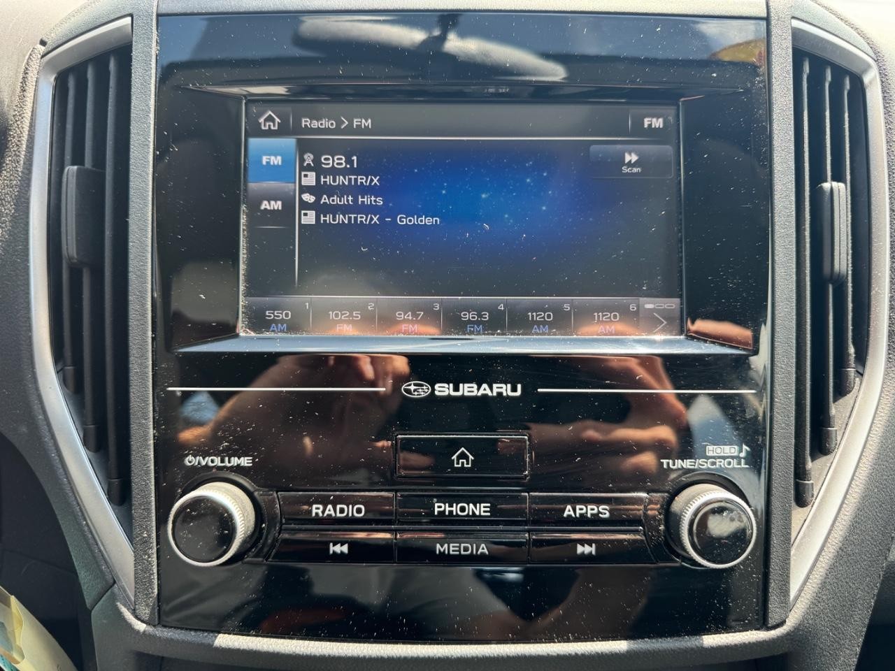 Subaru Impreza Vehicle Full-screen Gallery Image 27