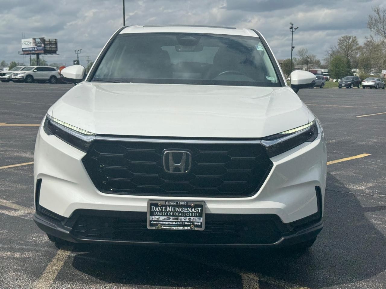 Honda CR-V Vehicle Full-screen Gallery Image 08