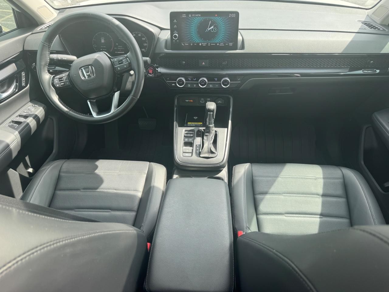 Honda CR-V Vehicle Full-screen Gallery Image 12