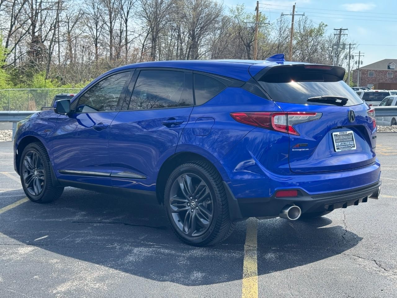 Acura RDX Vehicle Full-screen Gallery Image 10