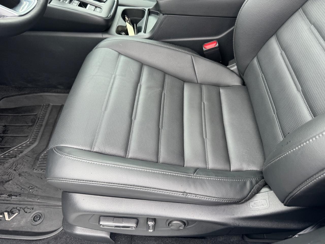 Honda CR-V Vehicle Full-screen Gallery Image 22