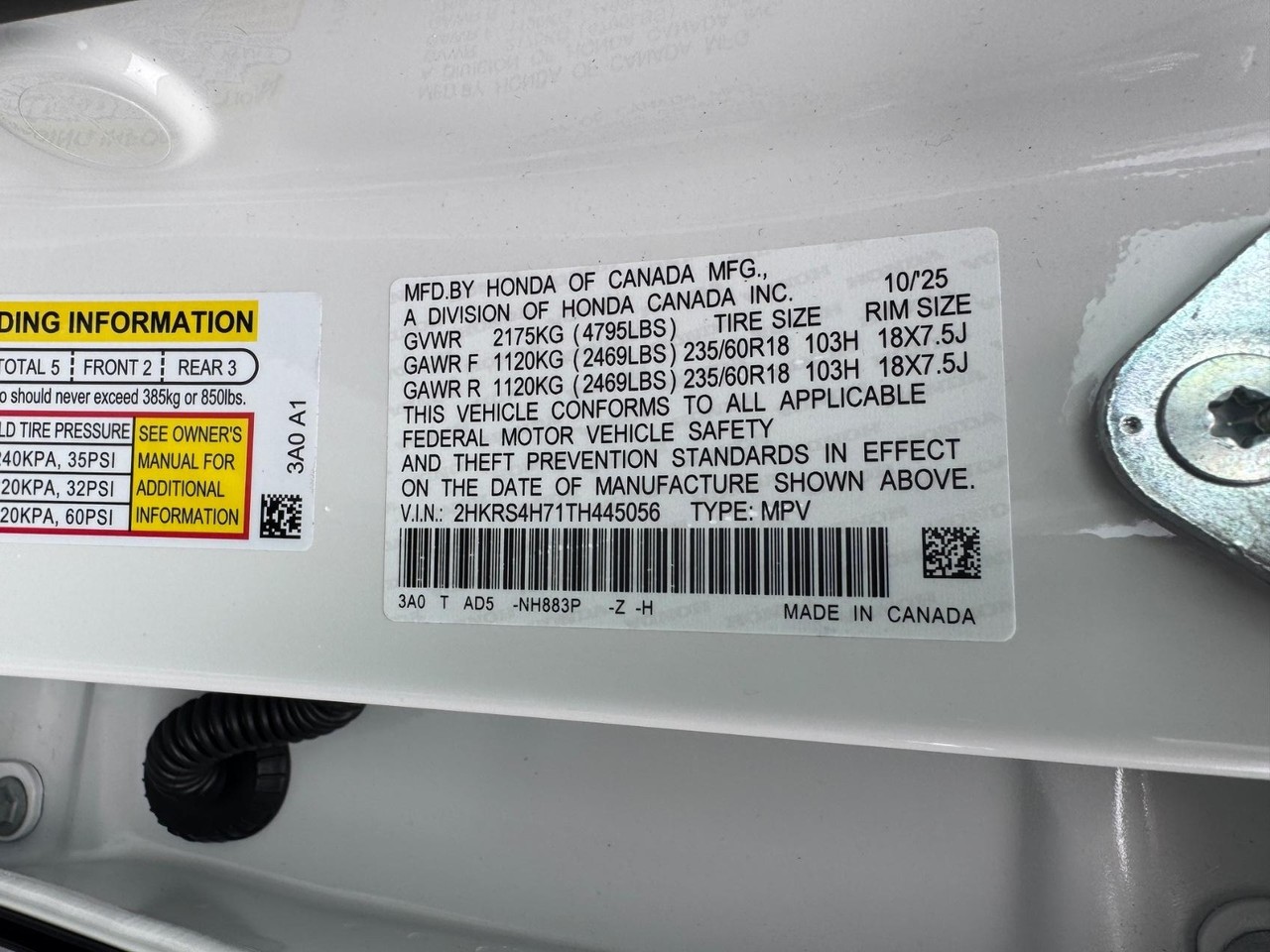 Honda CR-V Vehicle Full-screen Gallery Image 29