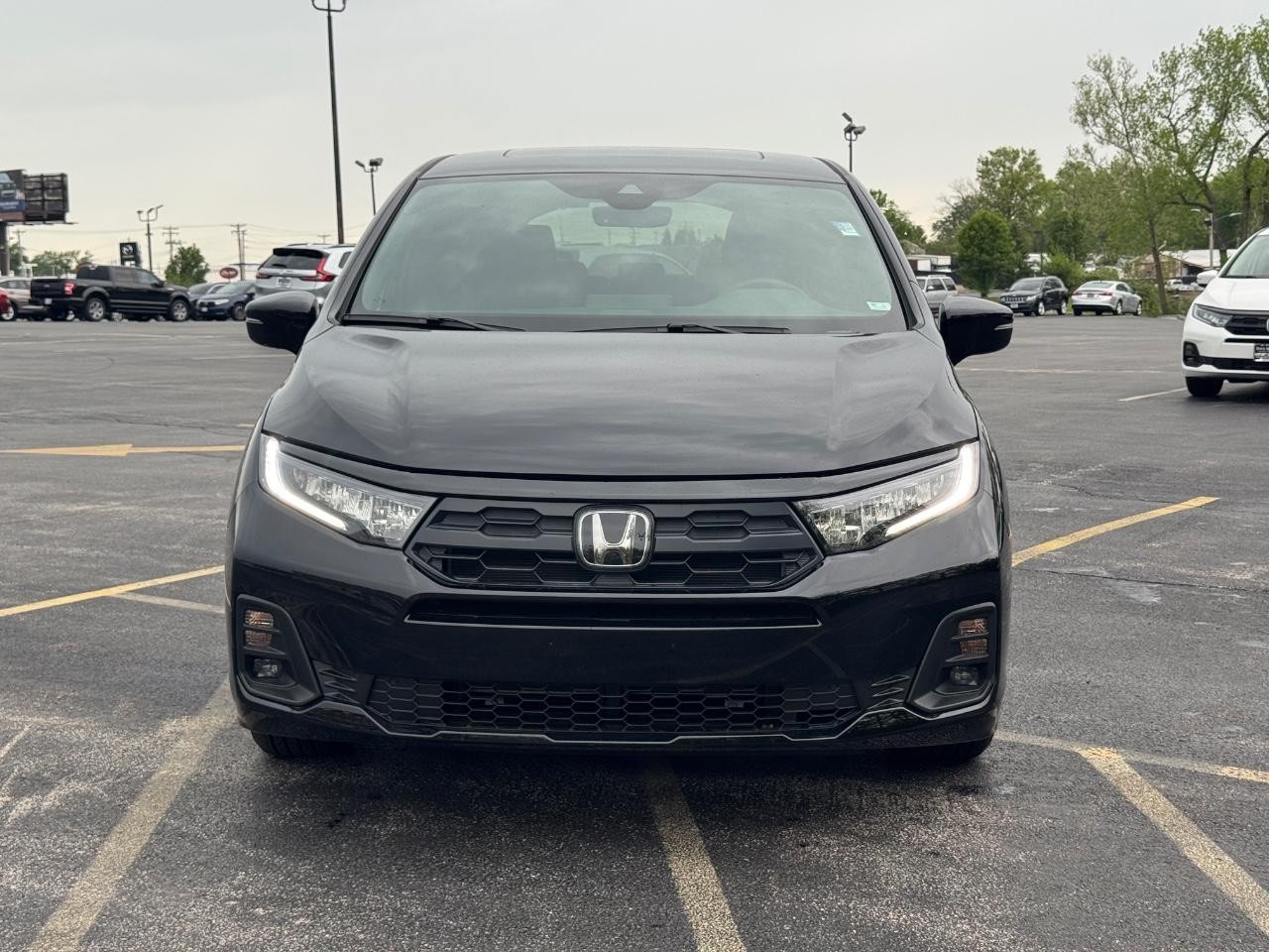 Honda Odyssey Vehicle Full-screen Gallery Image 10