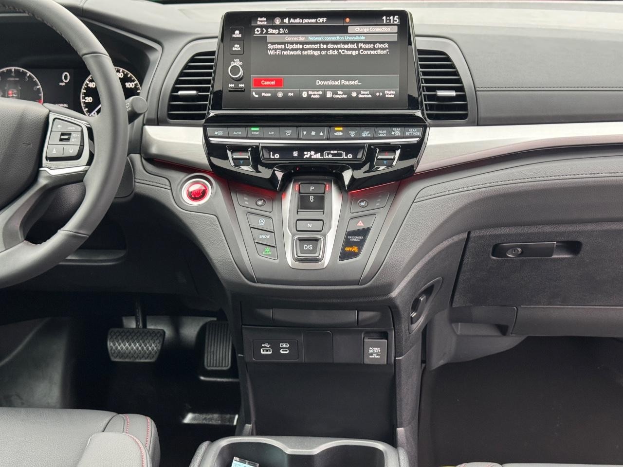 Honda Odyssey Vehicle Full-screen Gallery Image 17