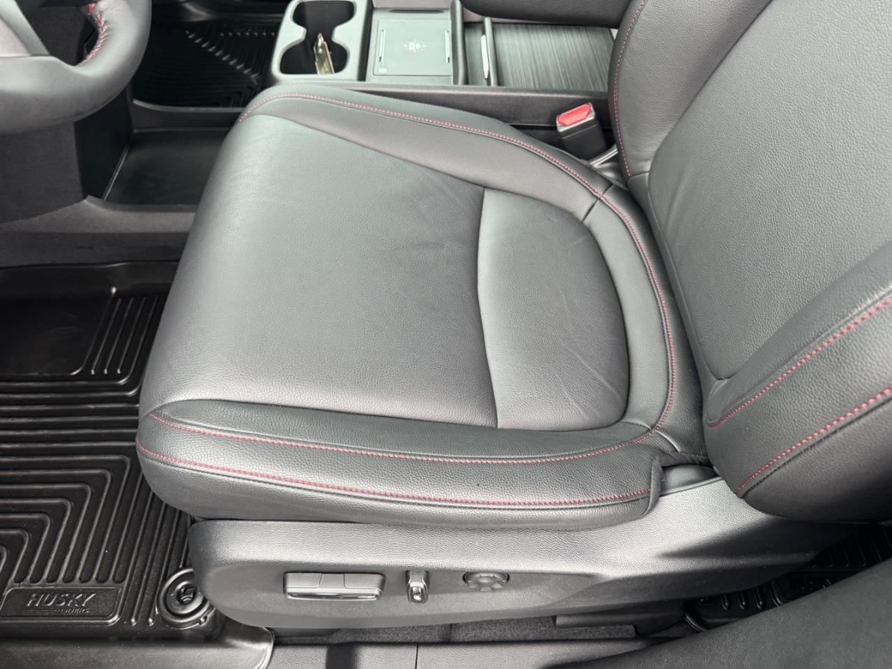 Honda Odyssey Vehicle Full-screen Gallery Image 18