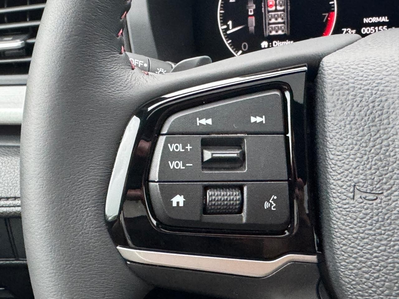 Honda Odyssey Vehicle Full-screen Gallery Image 23