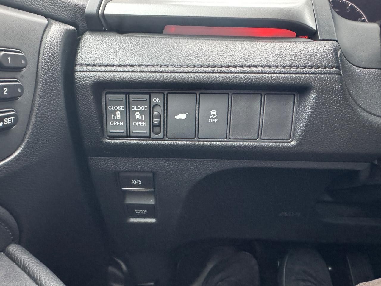 Honda Odyssey Vehicle Full-screen Gallery Image 27