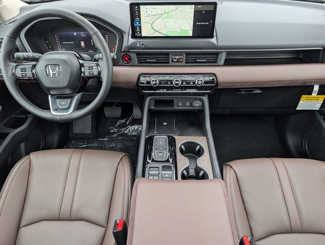 Honda Pilot Vehicle Full-screen Gallery Image 13