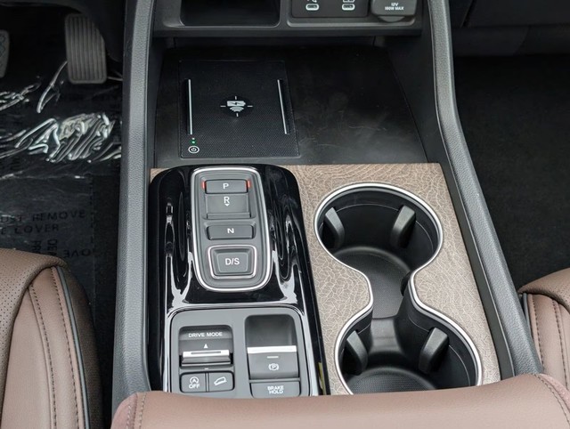 Honda Pilot Vehicle Full-screen Gallery Image 20