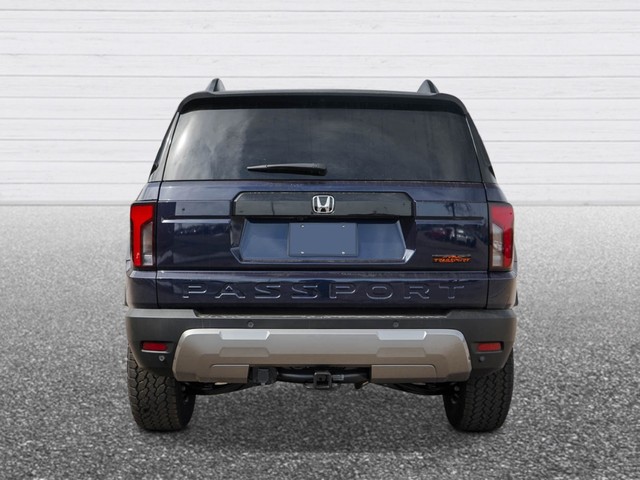 Honda Passport Vehicle Full-screen Gallery Image 04