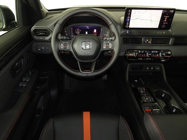 Honda Passport Vehicle Full-screen Gallery Image 10