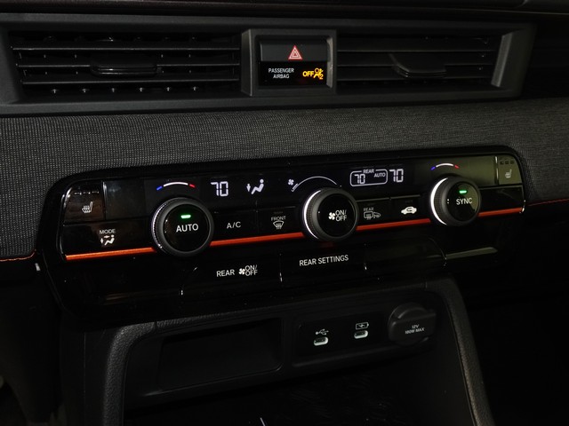 Honda Passport Vehicle Full-screen Gallery Image 13