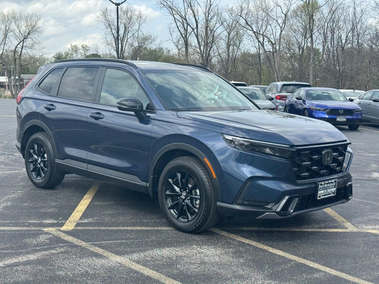 View vehicle photo 2