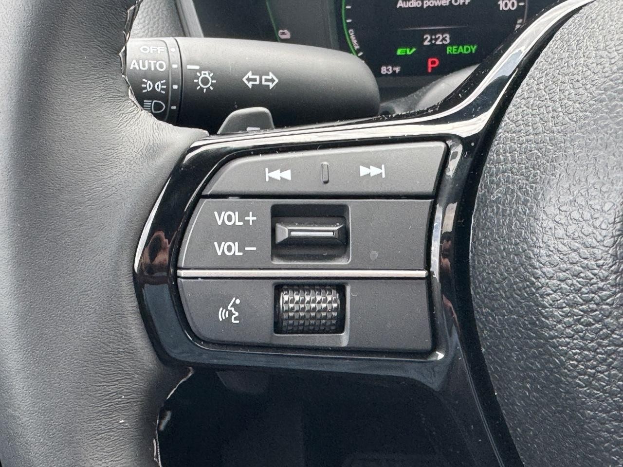 Honda Civic Sedan Hybrid Vehicle Full-screen Gallery Image 20