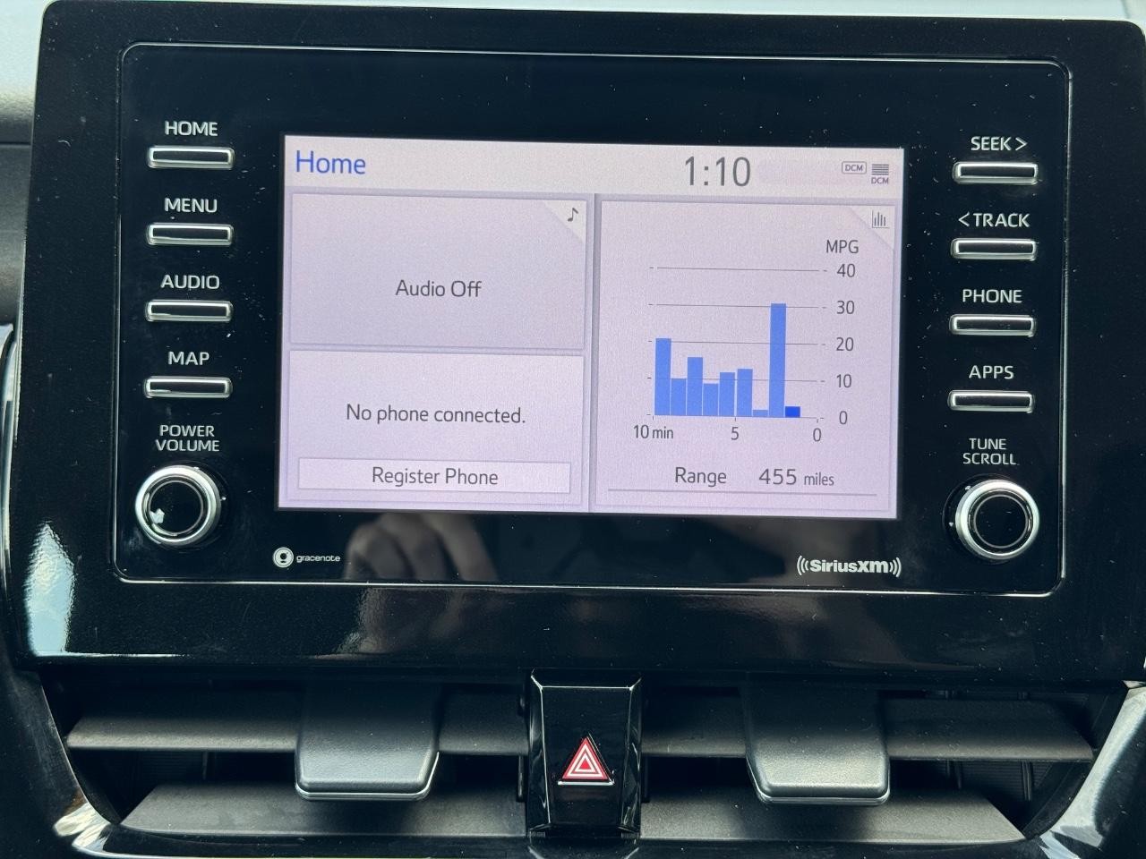 Toyota Camry Vehicle Full-screen Gallery Image 14