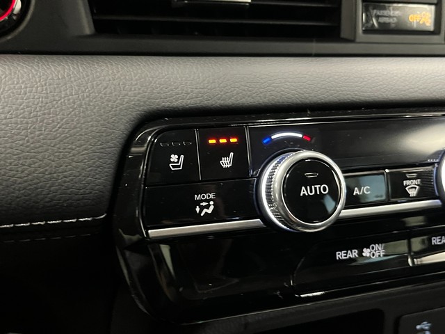 Honda Pilot Vehicle Full-screen Gallery Image 16