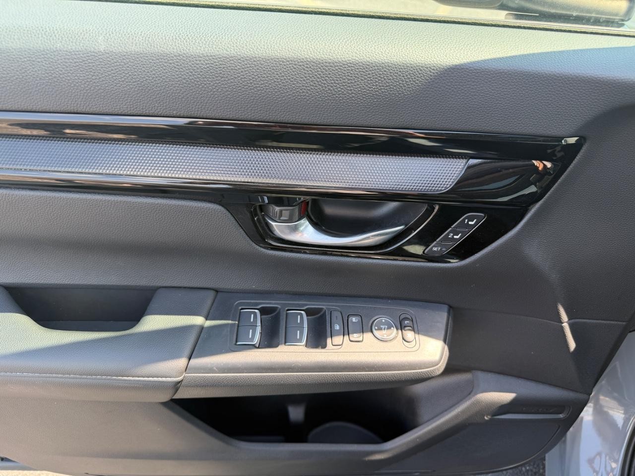 2025 Honda CR-V EX-L - Photo 20