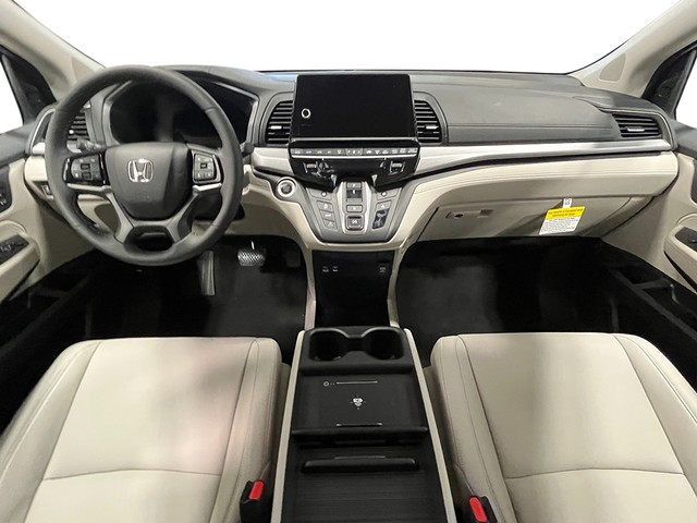 Honda Odyssey Vehicle Full-screen Gallery Image 12