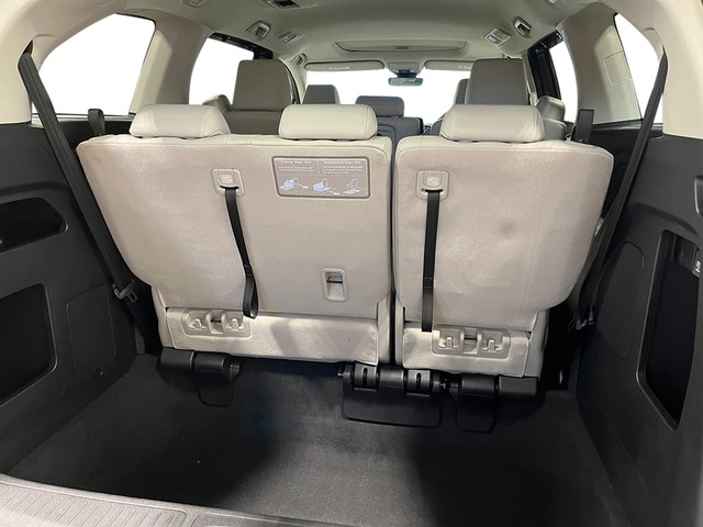 Honda Odyssey Vehicle Full-screen Gallery Image 23