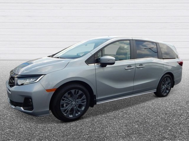 Honda Odyssey Vehicle Full-screen Gallery Image 02
