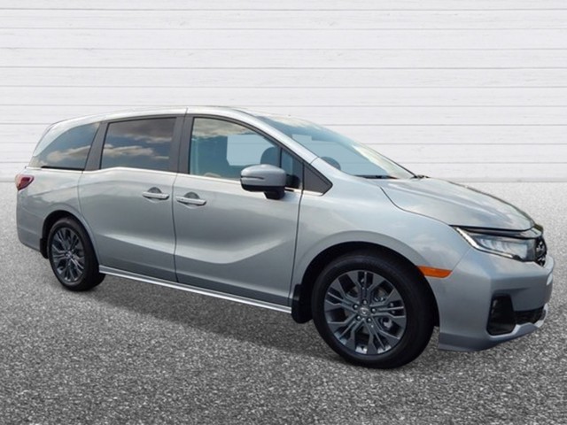 Honda Odyssey Vehicle Full-screen Gallery Image 08