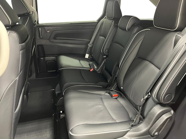 Honda Odyssey Vehicle Full-screen Gallery Image 23