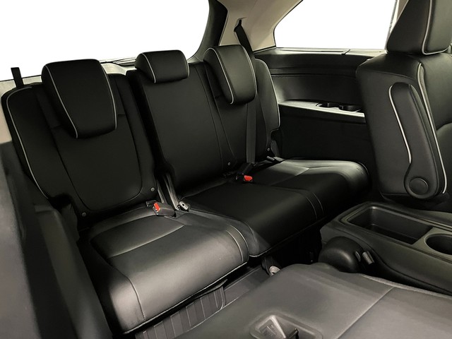 Honda Odyssey Vehicle Full-screen Gallery Image 28