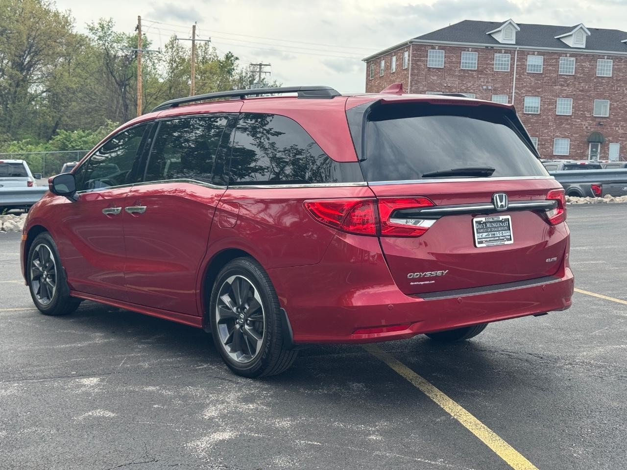 Honda Odyssey Vehicle Full-screen Gallery Image 05