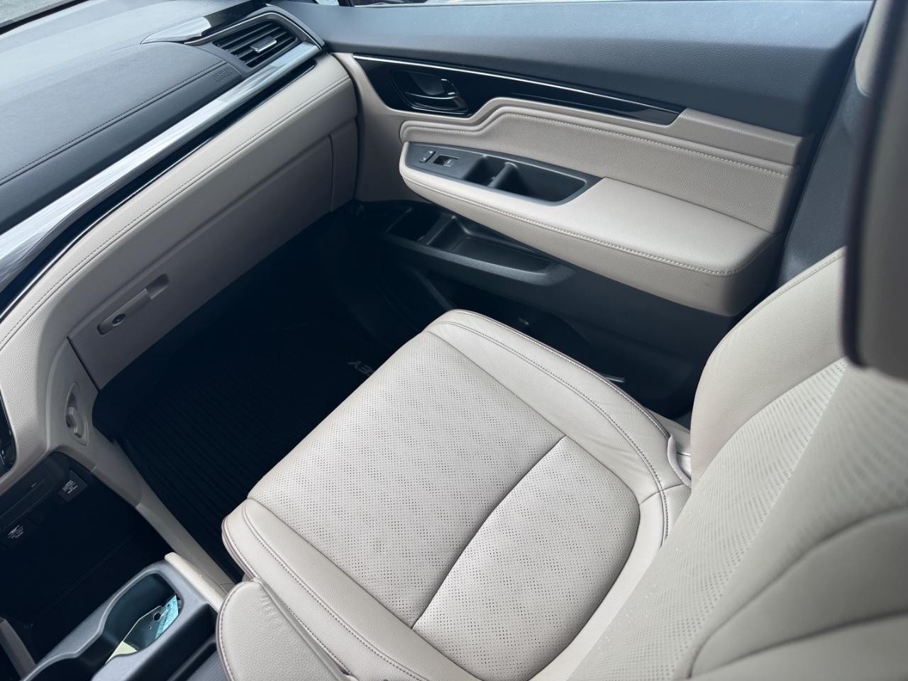 Honda Odyssey Vehicle Full-screen Gallery Image 19