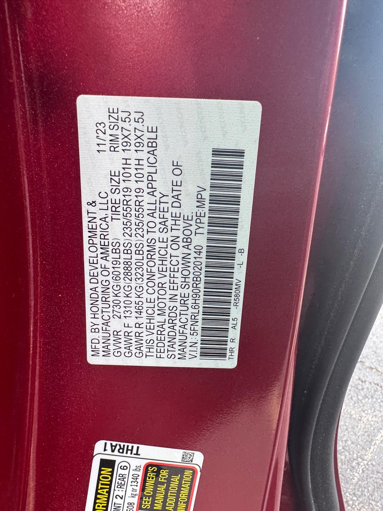 Honda Odyssey Vehicle Full-screen Gallery Image 32