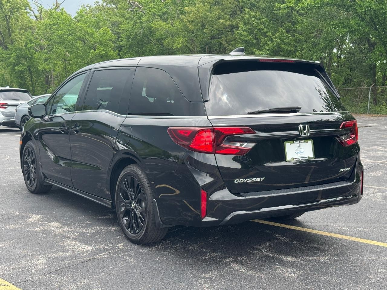 Honda Odyssey Vehicle Full-screen Gallery Image 06