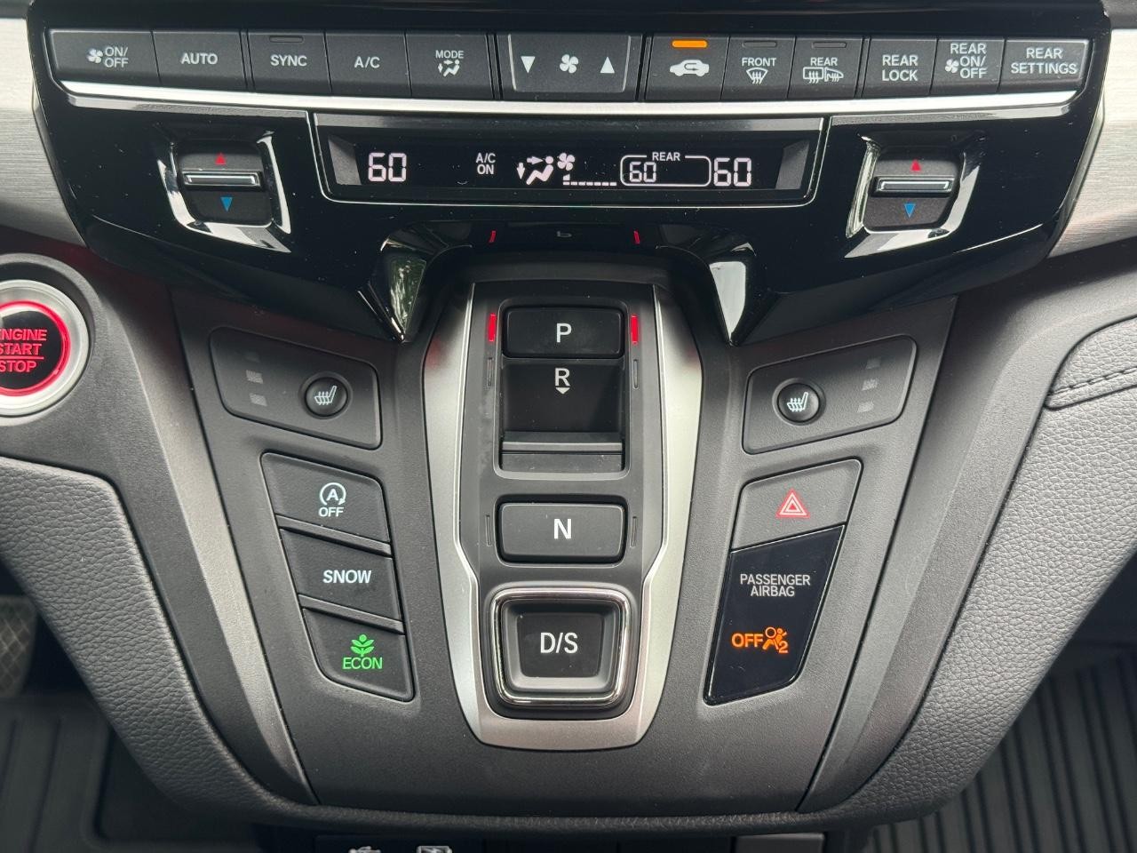 Honda Odyssey Vehicle Full-screen Gallery Image 25