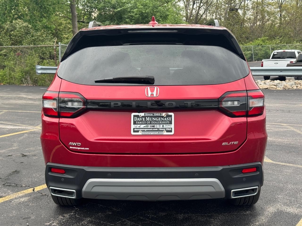 Honda Pilot Vehicle Full-screen Gallery Image 04