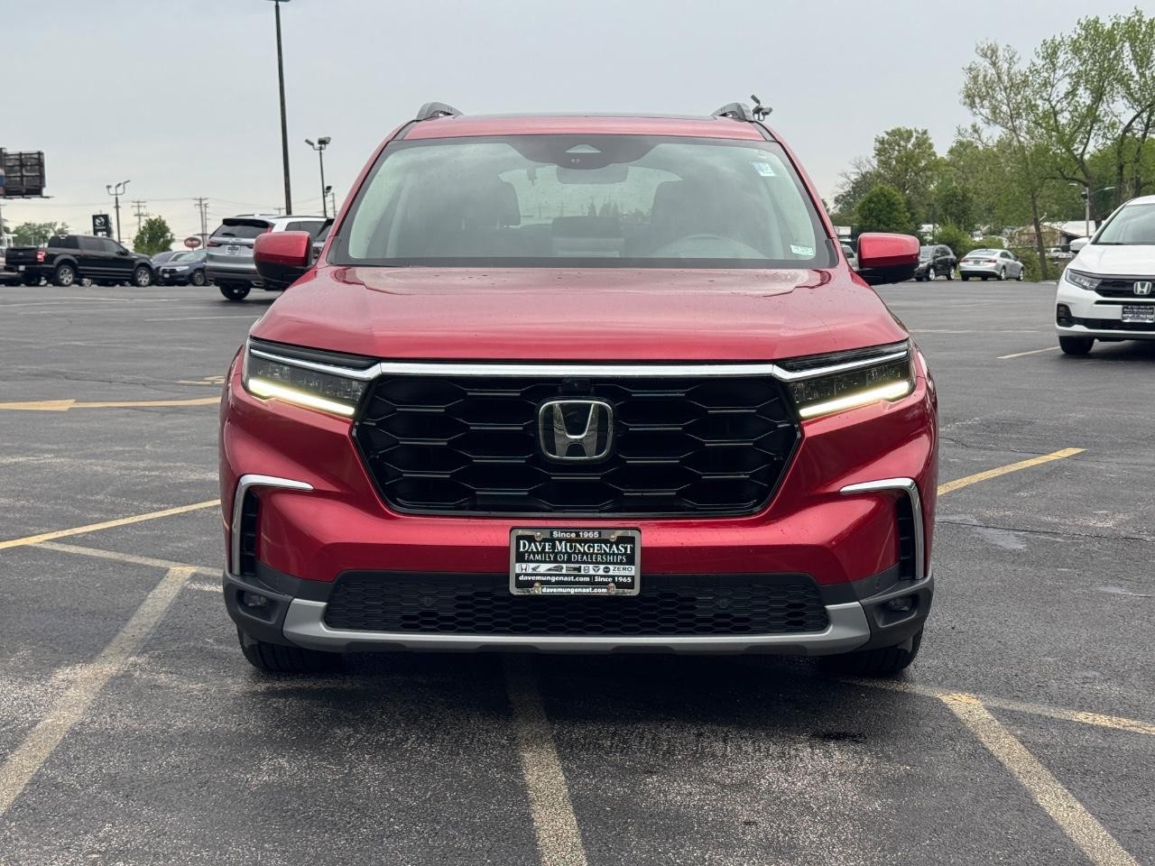 Honda Pilot Vehicle Full-screen Gallery Image 08