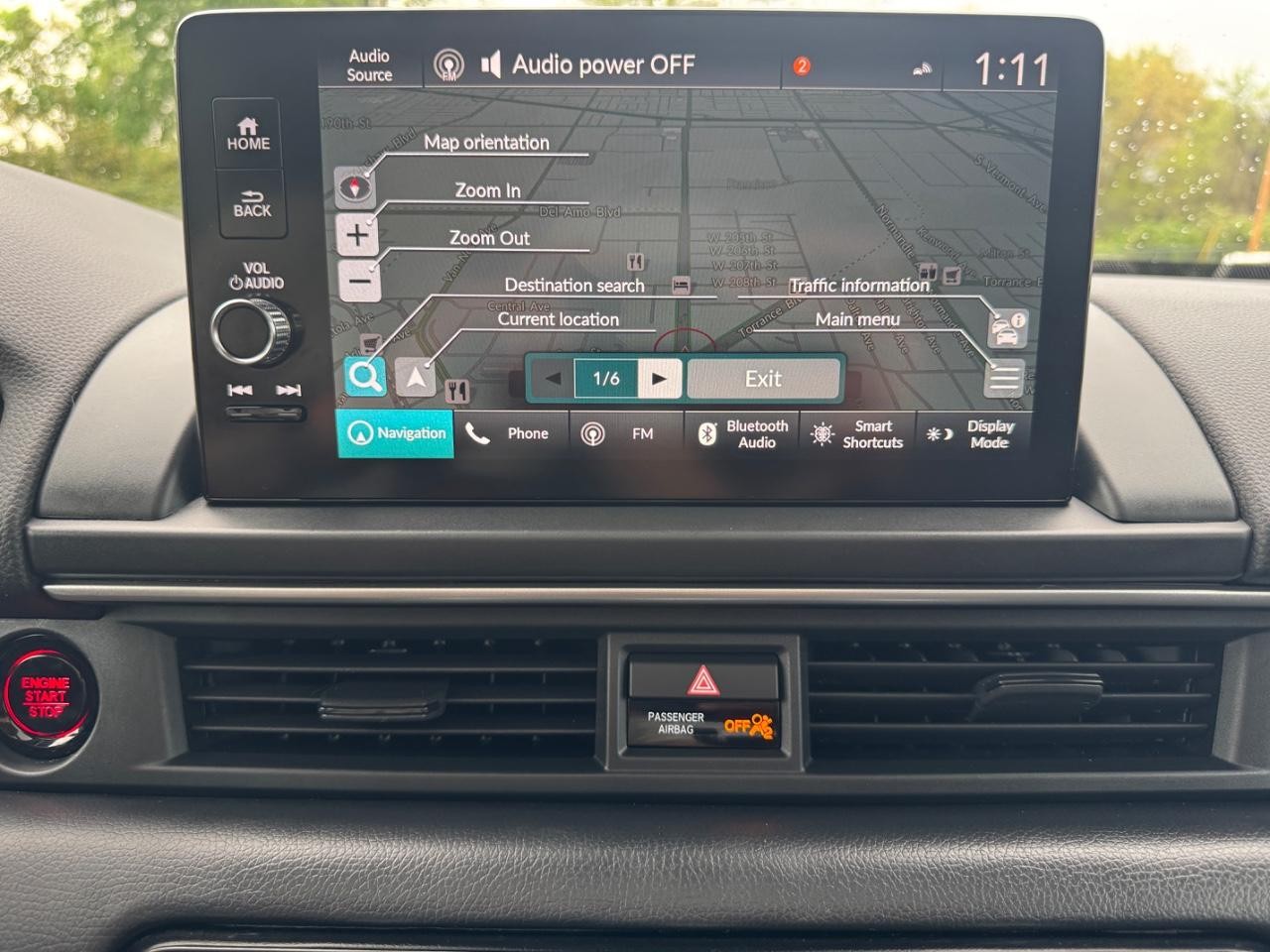 Honda Pilot Vehicle Full-screen Gallery Image 25