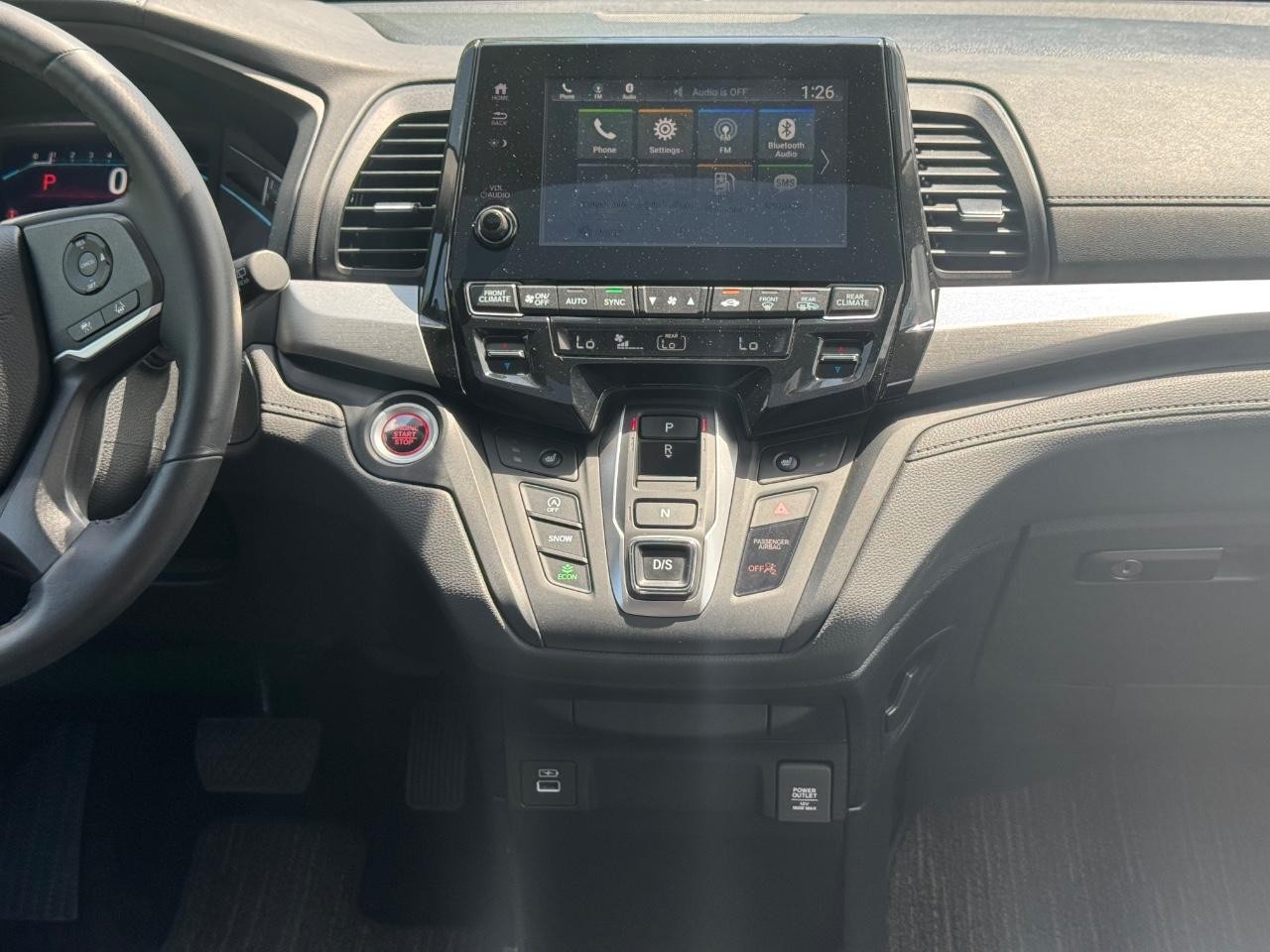 Honda Odyssey Vehicle Full-screen Gallery Image 13