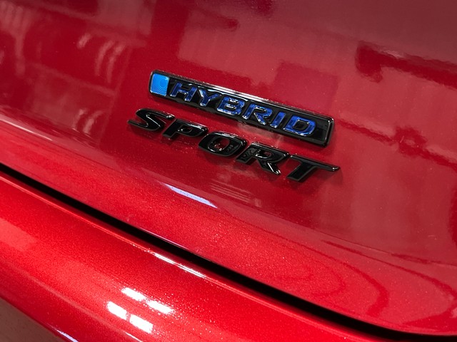 Honda Accord Hybrid Vehicle Full-screen Gallery Image 06