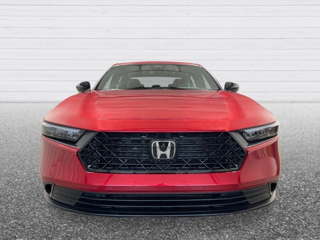 Honda Accord Hybrid Vehicle Full-screen Gallery Image 11