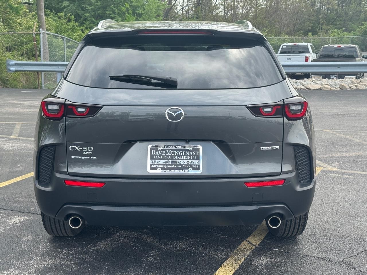 Mazda CX-50 Vehicle Full-screen Gallery Image 06