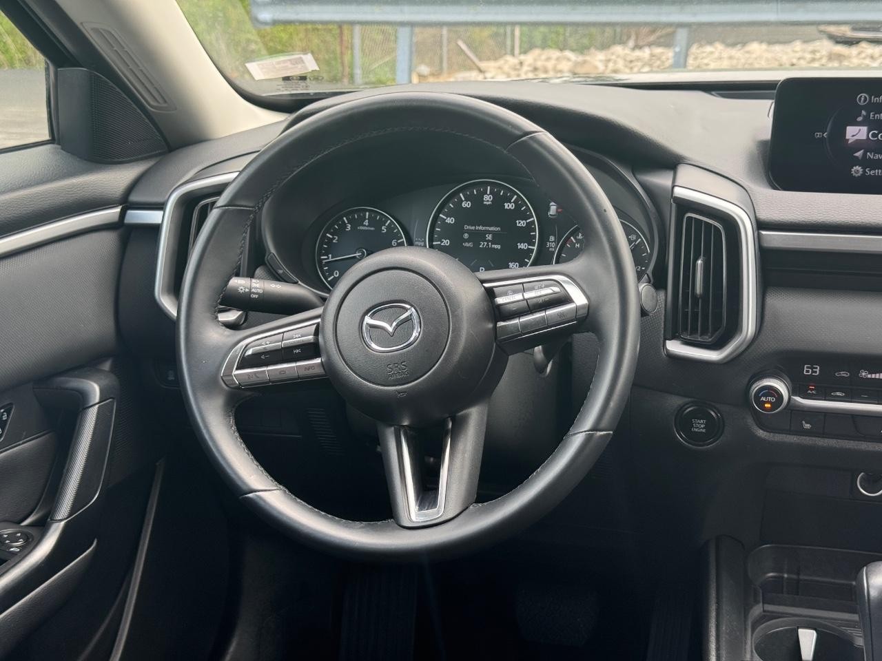 Mazda CX-50 Vehicle Full-screen Gallery Image 11